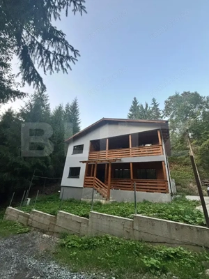 Cabana/Pensiune de vânzare în Colibița, cu acces la lac - imagine 7