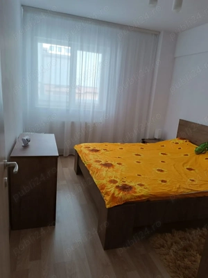 Vânzare apartament 3 camere 