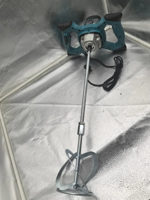 Mixer Electric Profesional 2800W   Putere si Control la Super Pret