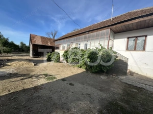 Casa de vanzare 2 camere 75mpu teren liber 982 mp anexe Sat Vad - imagine 2