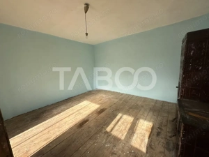 Casa de vanzare 2 camere 75mpu teren liber 982 mp anexe Sat Vad - imagine 6