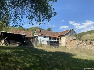 Casă de vânzare+teren