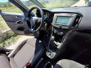 Opel Zafira 2018  - imagine 9