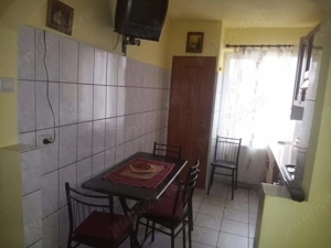 Vând apartament cu doua camere etaj 1