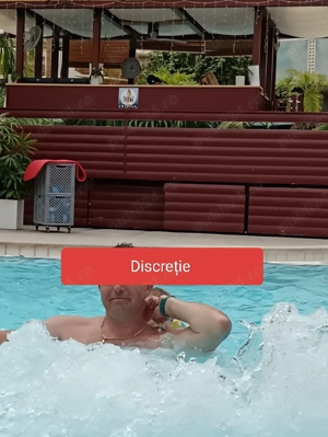 Pentru doamne, domnișoare și cupluri 