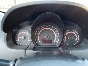 KIA Cee'd 1.6 CRDI 2009 116cp Facelift - imagine 9 KIA Cee'd 1.6 CRDI 2009 116cp Facelift - imagine 9