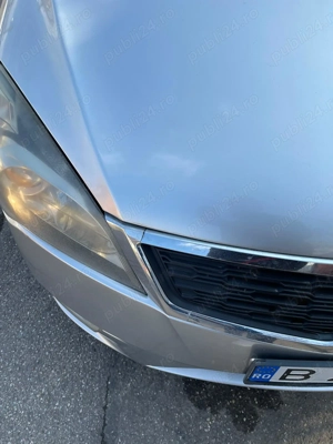 KIA Cee'd 1.6 CRDI 2009 116cp Facelift - imagine 10 KIA Cee'd 1.6 CRDI 2009 116cp Facelift - imagine 10