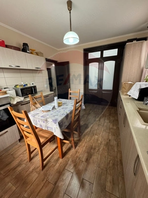 Casă / Vilă nouă cu 5 camere + casă bătranească renovată - imagine 7