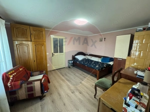 Casă / Vilă nouă cu 5 camere + casă bătranească renovată - imagine 17