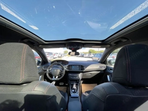 Peugeot 308 - imagine 7