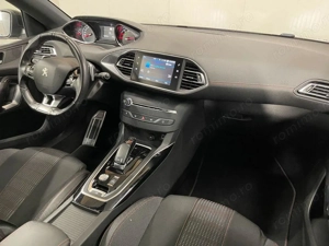 Peugeot 308 - imagine 9