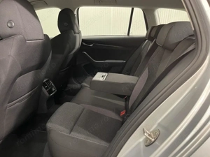 Skoda Octavia - imagine 11