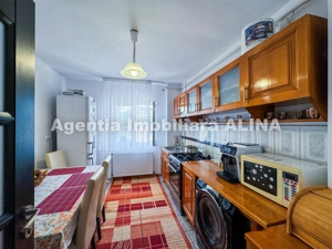  Apartament 2 camere in Deva, Bld. Decebal, 49 mp, decomandat, etaj 5, mobilat si utilat... - imagine 2