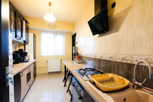 Apartament spatios cu 4 camere si 2 bai -  in zona linistita -  aproape de Piata Decebal - imagine 7