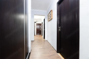 Apartament spatios cu 4 camere si 2 bai -  in zona linistita -  aproape de Piata Decebal - imagine 10