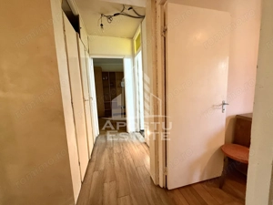 Apartament cu 4 camere, centrala proprie, etaj 2, zona Girocului - imagine 7 Apartament cu 4 camere, centrala proprie, etaj 2, zona Girocului - imagine 7