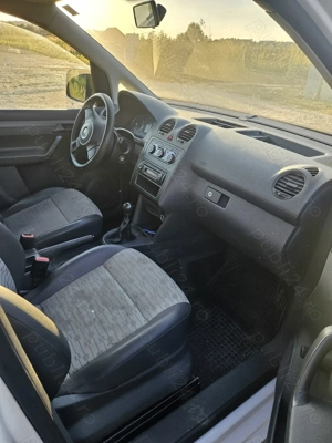 VW Caddy 1.6 TDI - imagine 7 VW Caddy 1.6 TDI - imagine 7