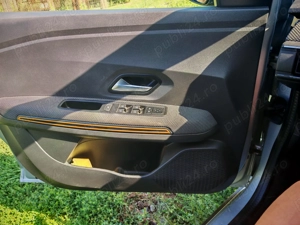 Vând Dacia Sandero Stepway an 2021  - imagine 7