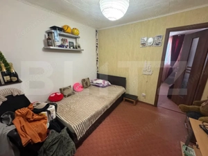 Apartament 3 camere, 50 mp, zona Stadionului Valea Rosie - imagine 3