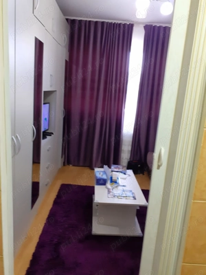 Vând cameră de cămin zona UMT - imagine 3