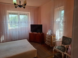 Casa amenajata in Nadlac pe strada Dr. Martin Luther (strada larga) - imagine 9