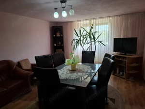 Casa amenajata in Nadlac pe strada Dr. Martin Luther (strada larga) - imagine 3