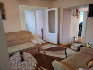 Casa amenajata in Nadlac pe strada Dr. Martin Luther (strada larga) - imagine 8