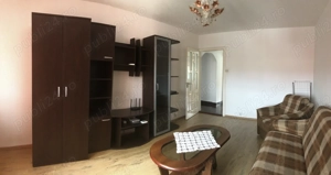 PROPRIETAR,inchiriez ap.2 camere decomandate Strand.et.3