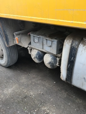 vand basculanta VOLVO 8x4 RHD 2003 - imagine 6