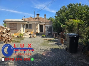 ID 6713 Casă de vânzare in Zona Piața Nouă