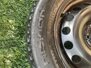 Vând urgent set jante complet ( Nokian ) - imagine 3