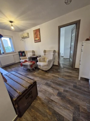 Apartament cu 4 camere la 400 de metri distanță de metroul 1 Decembrie 1918 - imagine 2