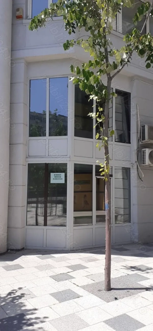 Proprietar,  închiriez spațiu comercial pe Decebal.  - imagine 2