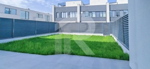 Vila Padurea Baneasa langa lac