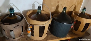 Vând Vin alb demisec