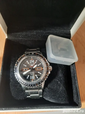 seiko 5 automatic aviator