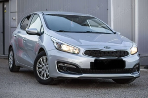 Kia Ceed an 2016 , benzina, foarte spatioasa si silentioasa ,72 000km - imagine 4