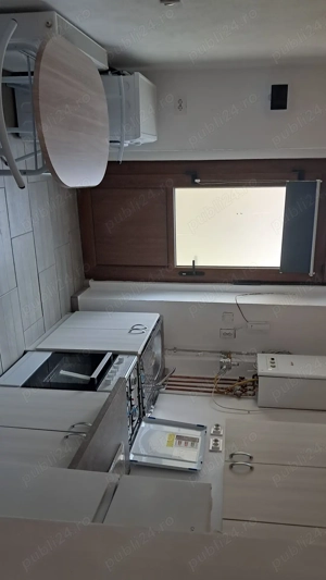 Vând garsonieră în zona Complexului Studențesc - imagine 2