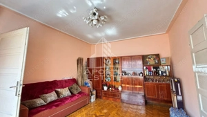 Apartament cu 2 camere la curte comuna in - imagine 3 Apartament cu 2 camere la curte comuna in - imagine 3