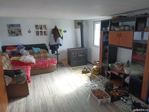 Teren+cabana de vanzare