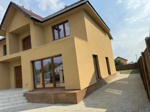 PROPRIETAR CASA LA PARTA 10 km deTIMISOARA.constructie 2023. toate utilitatile. - imagine 2