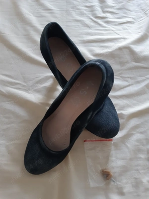 Pantofi negri cu toc  produs nou - imagine 3