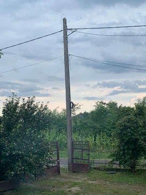 Casa + teren de 17.000 m2 de vanzare in sat Aciua, comuna Pomi, jud.Satu Mare