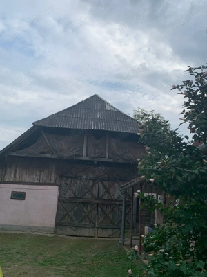 Casa + teren de 17.000 m2 de vanzare in sat Aciua, comuna Pomi, jud.Satu Mare - imagine 3