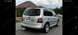 Vând VW Touran Cross - imagine 2