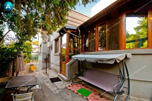 Casa situata in zona centrala cu arhitectura Art Deco - imagine 20