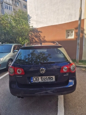 VW Passat B6 SPORTLine  Martie 2010 Motor 2.0TDi 140 CP Euro 5 Cutie manuala 6+1 trepte  - imagine 4 VW Passat B6 SPORTLine  Martie 2010 Motor 2.0TDi 140 CP Euro 5 Cutie manuala 6+1 trepte  - imagine 4