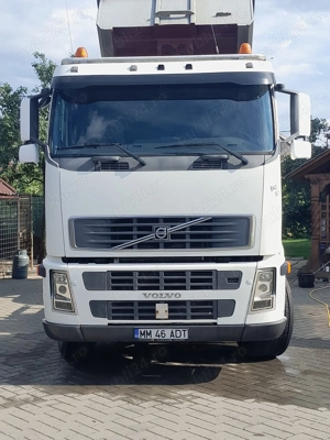 Volvo FM12 din 2002
