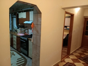 Închiriez camera de apartament.in str.Tudor Vladimirescu - imagine 3 Închiriez camera de apartament.in str.Tudor Vladimirescu - imagine 3