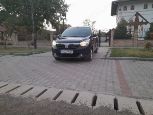 Vand Dacia Lodgy an 2012 luna 7 motor 1.5 dci EURO 5  - imagine 6